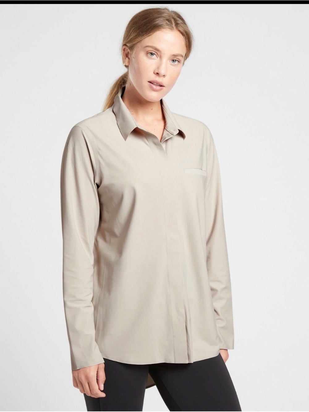 Athleta Urbanite Long Sleeve Taupe Gray Medium